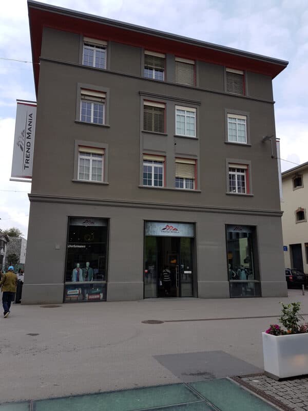 Façade du magasin Trend Mania au Flon Lausanne